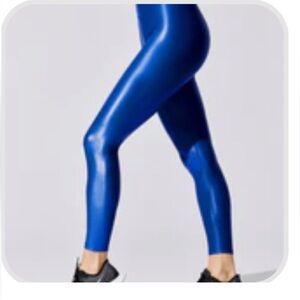 Carbon38 Blue Leggings